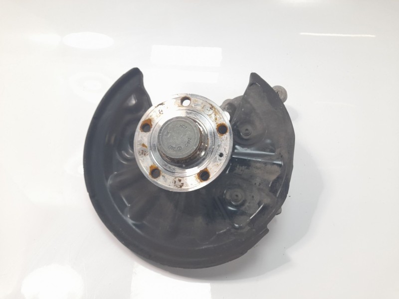 Recambio de mangueta trasera derecha para volkswagen passat variant (cb5) 2.0 tdi referencia OEM IAM 5QF505436  