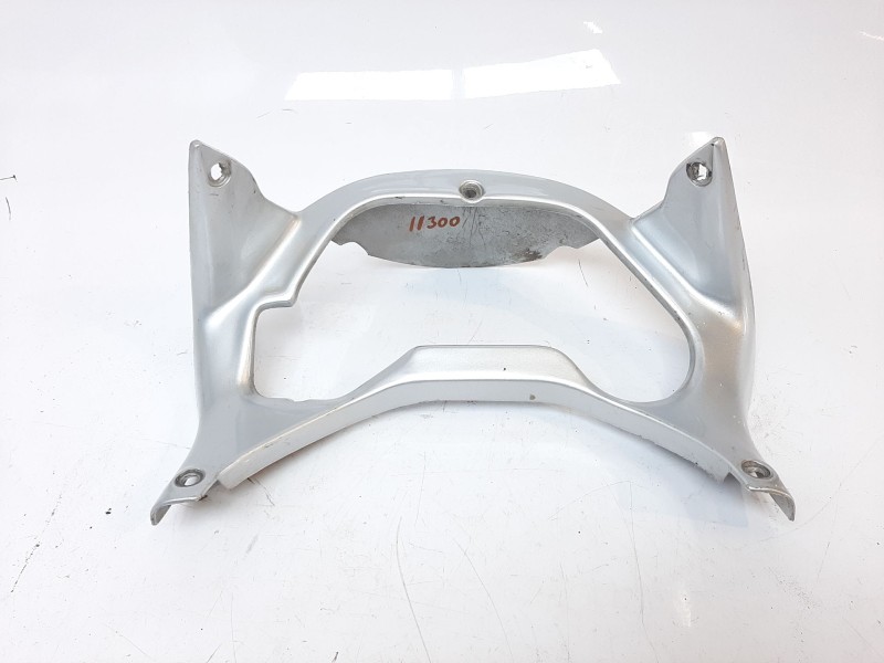 Recambio de moldura para aprilia pegaso 125 / 600 / 650 pegaso 650 referencia OEM IAM AP8149320  