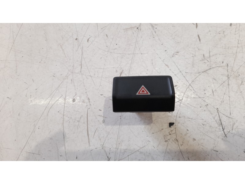 Recambio de warning para peugeot 508 hybrid 180 allure referencia OEM IAM 9813404677  