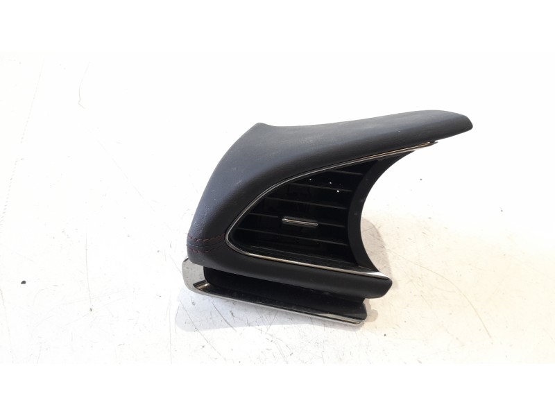 Recambio de aireador izquierdo para mazda 3 berlina (bp) referencia OEM IAM AVDGJ64830B02AN  