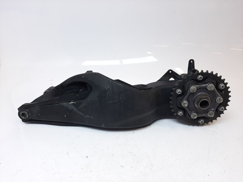 Recambio de basculante para ktm 1290 super duke r 1290 super duke r referencia OEM IAM 6140403004433  