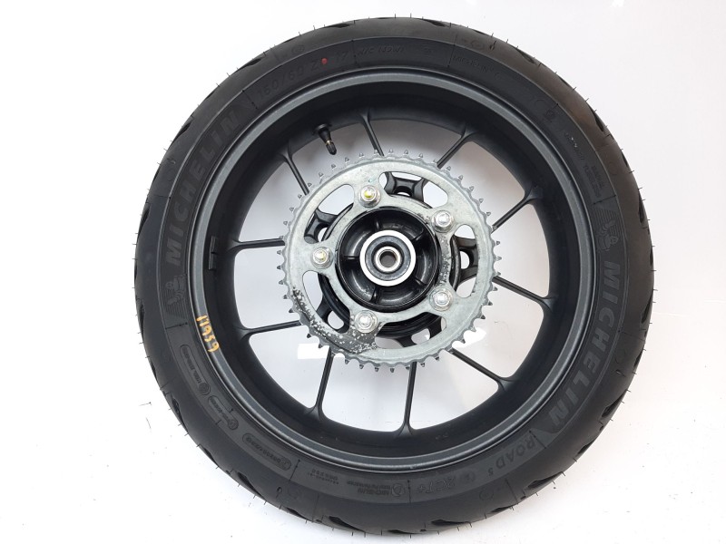 Recambio de llanta trasera para honda cb 750 hornet referencia OEM IAM 42650MLBD00  