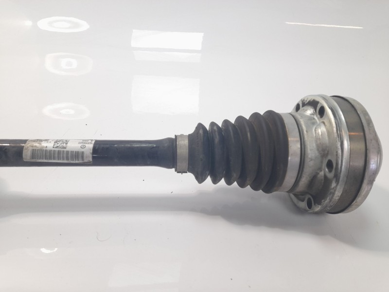 Recambio de transmision delantera izquierda para audi a3 sportback (8vf) referencia OEM IAM 5Q0407271BT  