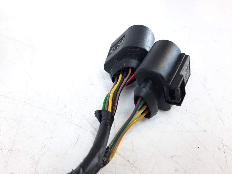 Recambio de retrovisor derecho para seat leon st (5f8) 1.5 tgi referencia OEM IAM 5F1857508Q 5F1857508Q9B9 1052133019 27854504 9