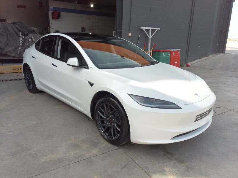 tesla model 3 (5yj3) del año 2024