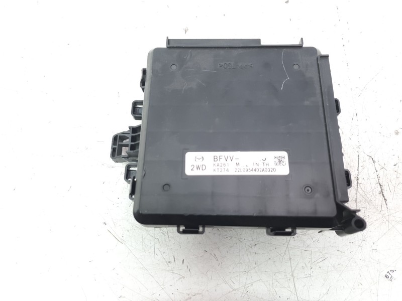 Recambio de modulo electronico para mazda 3 berlina (bp) referencia OEM IAM BFVV675Z0  