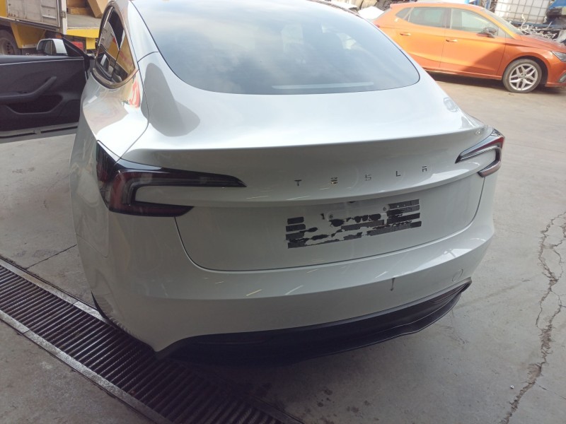 Recambio de bandeja trasera para tesla model 3 (5yj3) ev awd referencia OEM IAM   