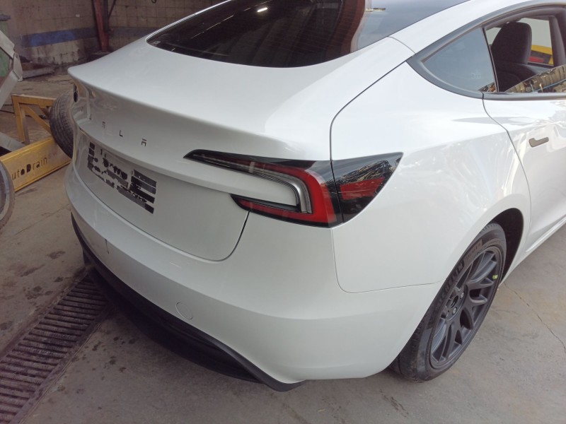 Recambio de paragolpes trasero para tesla model 3 (5yj3) ev awd referencia OEM IAM   