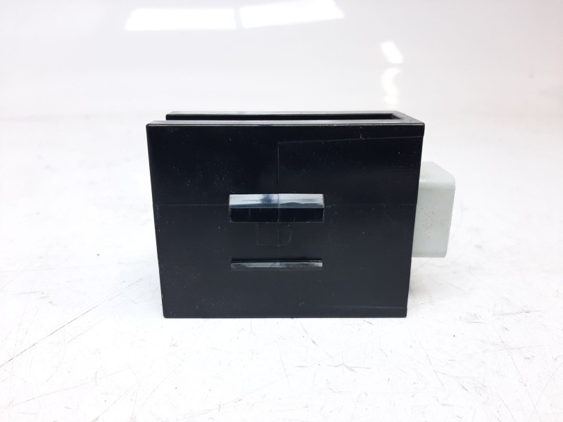 Recambio de modulo electronico para jaguar e-pace 2.0 diesel cat referencia OEM IAM BJ3217509AD BJ3217509AD 