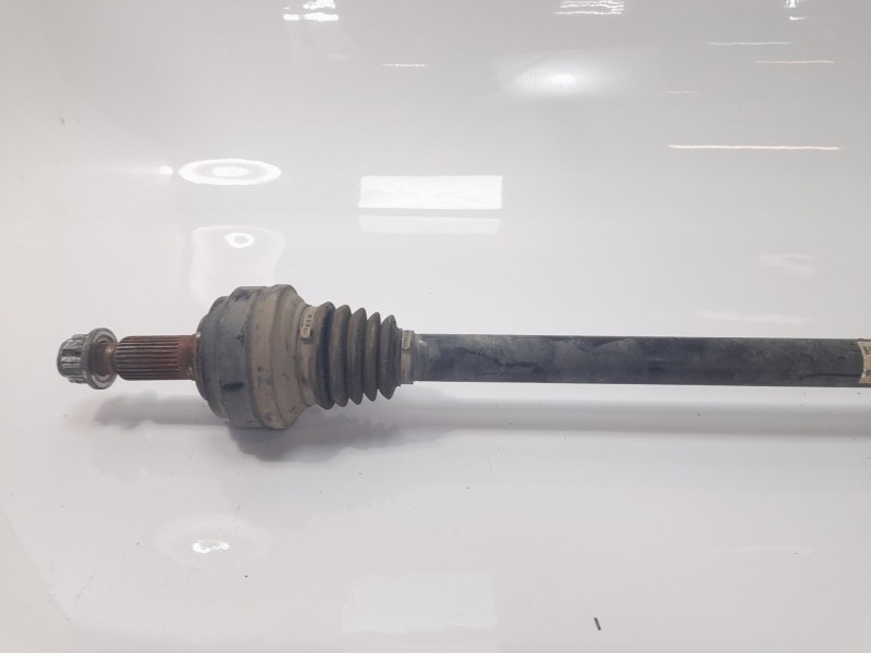 Recambio de transmision trasera derecha para porsche cayenne (typ 92aa) s diesel referencia OEM IAM 7P5501201A  