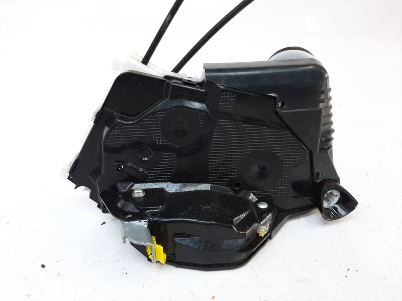 Recambio de cerradura puerta delantera izquierda para toyota yaris hybrid feel referencia OEM IAM 690400D520 690400D520 