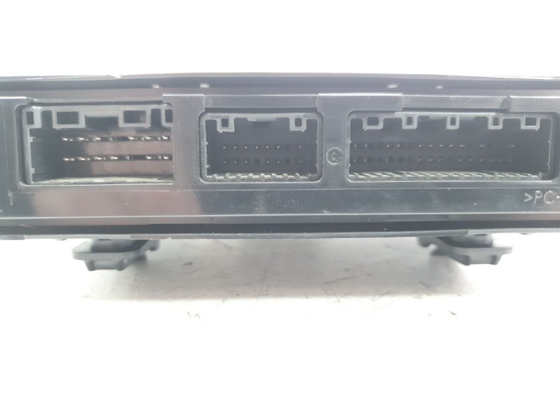 Recambio de modulo confort para mazda 3 berlina (bp) referencia OEM IAM BCKA675M0G  