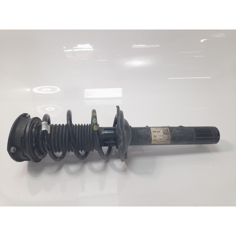 Recambio de amortiguador delantero derecho para volkswagen passat variant (cb5) 2.0 tdi referencia OEM IAM 3Q0413031BN  