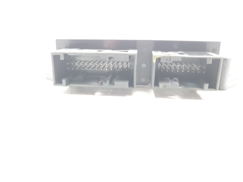 Recambio de modulo electronico para mazda 3 berlina (bp) referencia OEM IAM B0J967UU0F  