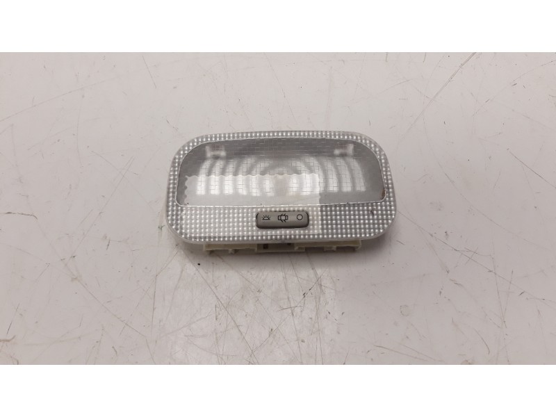 Recambio de luz interior para peugeot 308 1.6 16v referencia OEM IAM 9682060980  