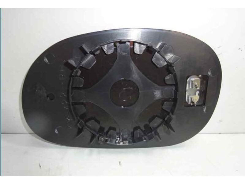 Recambio de cristal retrovisor derecho para renault laguna (b56) referencia OEM IAM 6432224 1051928017 31804522