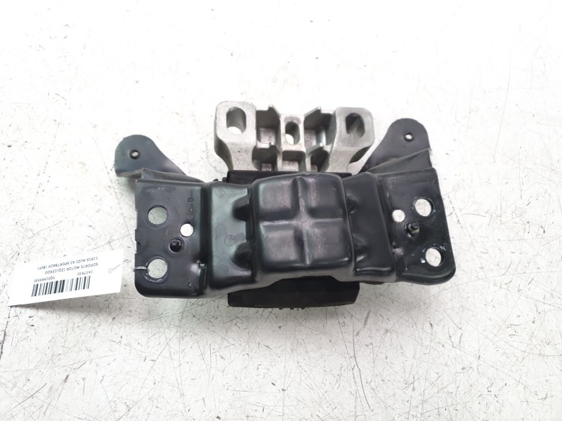 Recambio de soporte motor izquierdo para audi a3 sportback (8vf) referencia OEM IAM 5Q0199555BG  