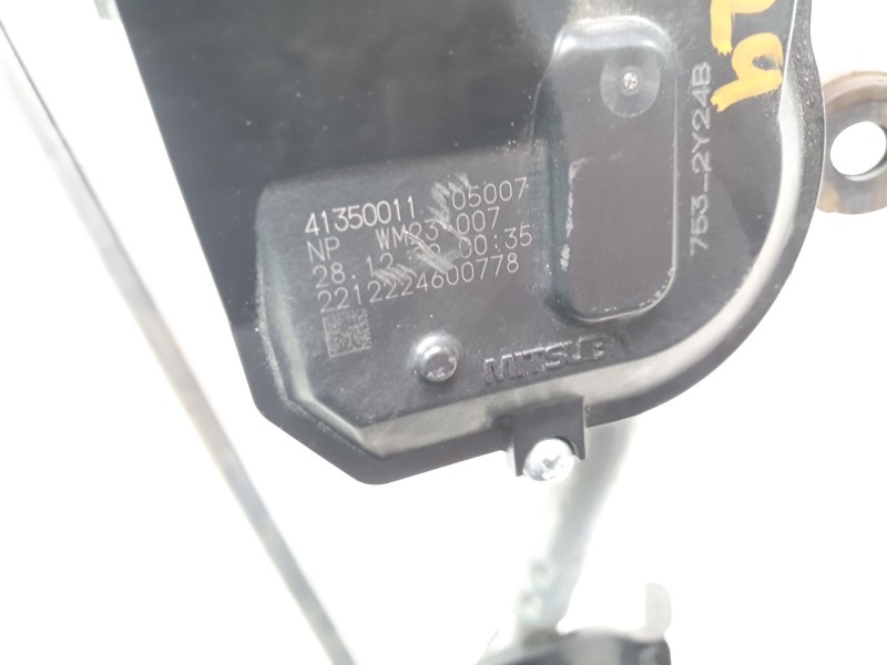 Recambio de motor limpia delantero para mazda 3 berlina (bp) referencia OEM IAM 4135001105007  