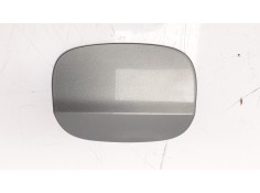 TAPA EXTERIOR COMBUSTIBLE 7S71A405A02AA 