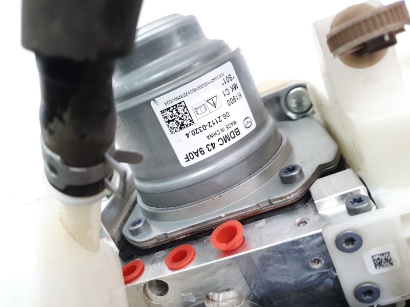 Recambio de abs para mazda 3 berlina (bp) referencia OEM IAM BDMC439A0F  