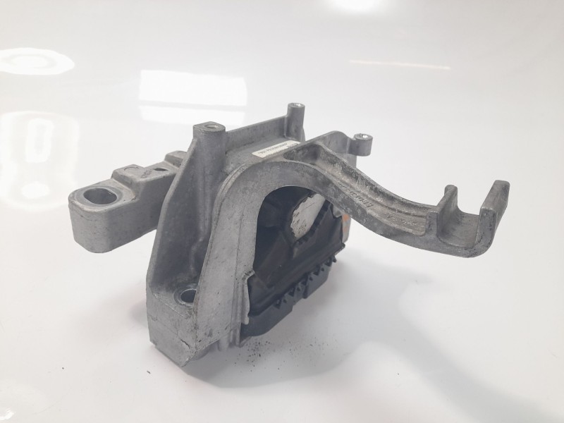 Recambio de soporte motor derecho para volkswagen passat variant (cb5) 2.0 tdi referencia OEM IAM 5WA199262H  