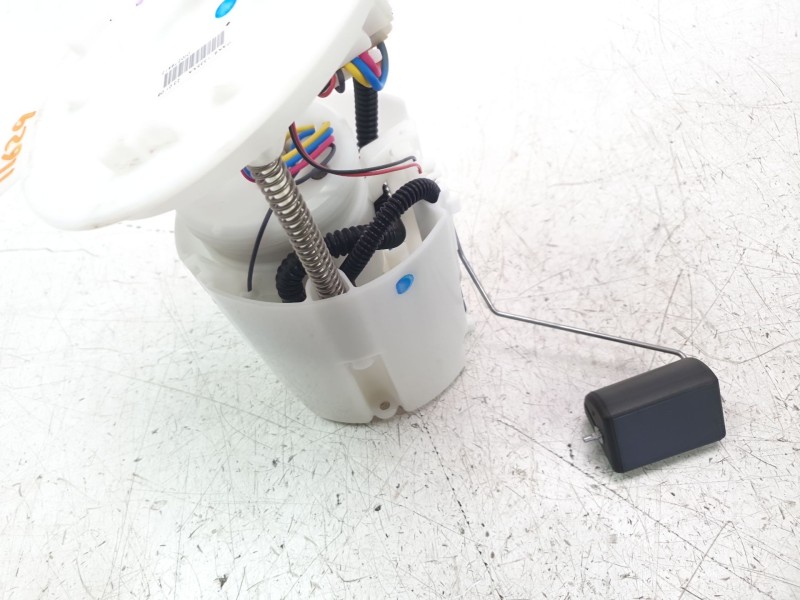 Recambio de bomba combustible para mazda 3 berlina (bp) referencia OEM IAM PAK91335XA  