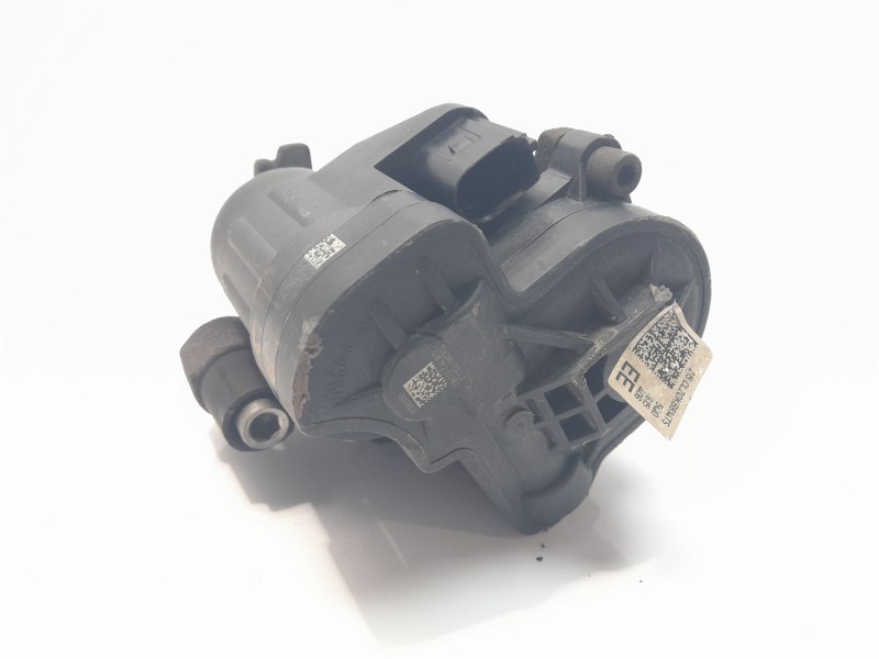 Recambio de pinza de freno trasera derecha para audi a3 sportback (8vf) referencia OEM IAM 5Q0615406EE  