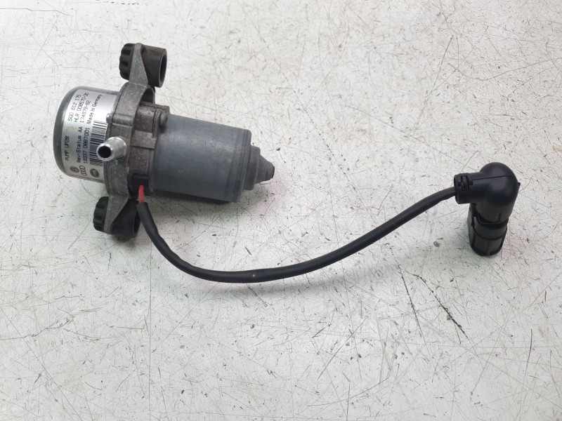 Recambio de depresor freno / bomba vacio para audi a3 sportback (8vf) referencia OEM IAM 5Q0612175  