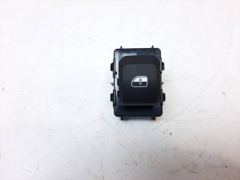 Recambio de mando elevalunas trasero izquierdo para jeep compass (m7) longitude fwd referencia OEM IAM 6XP89TRMAB 6XP89TRMAB 