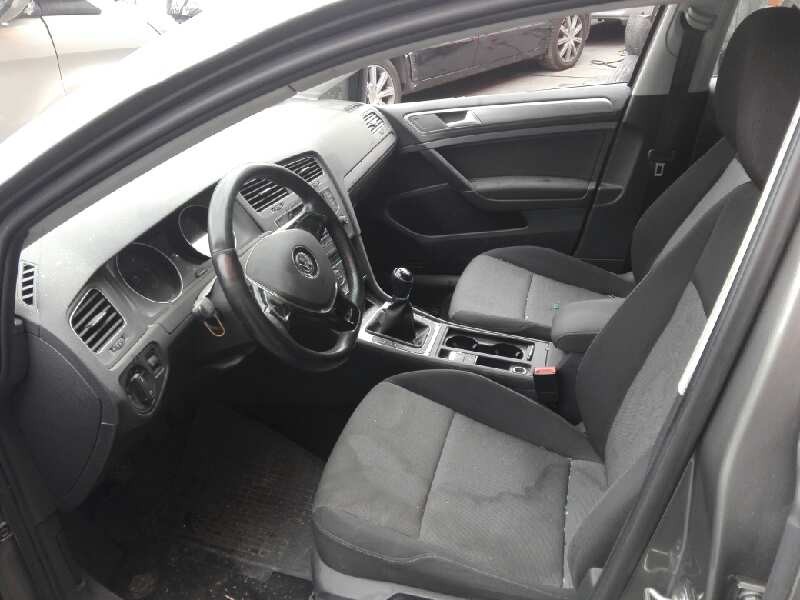 volkswagen golf vii lim. (5g1) del año 2013