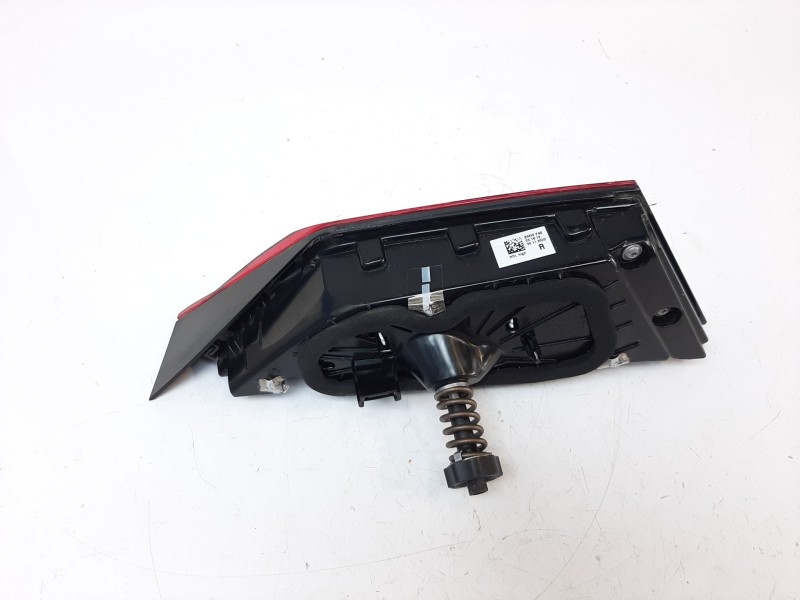 Recambio de piloto trasero derecho interior para bmw 1 (f40) 118 d referencia OEM IAM 63215A55FB6 63215A55FB6 