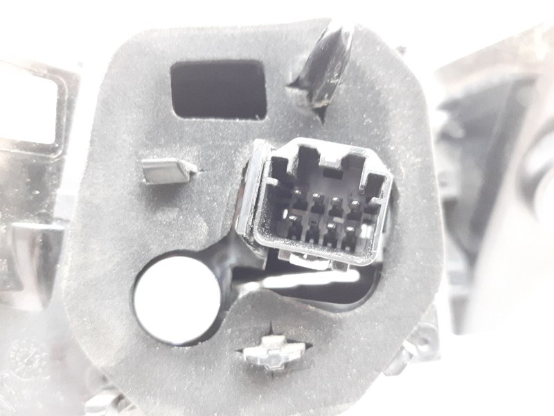 Recambio de piloto trasero derecho para peugeot 308 sw iii (fc_, fj_, fr_, f4_, fn_) bluehdi 130 (fcyhzl, fcyhzt) referencia OEM