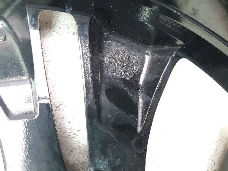 Recambio de llanta para opel grandland x 120 aniversario referencia OEM IAM YP00180580  