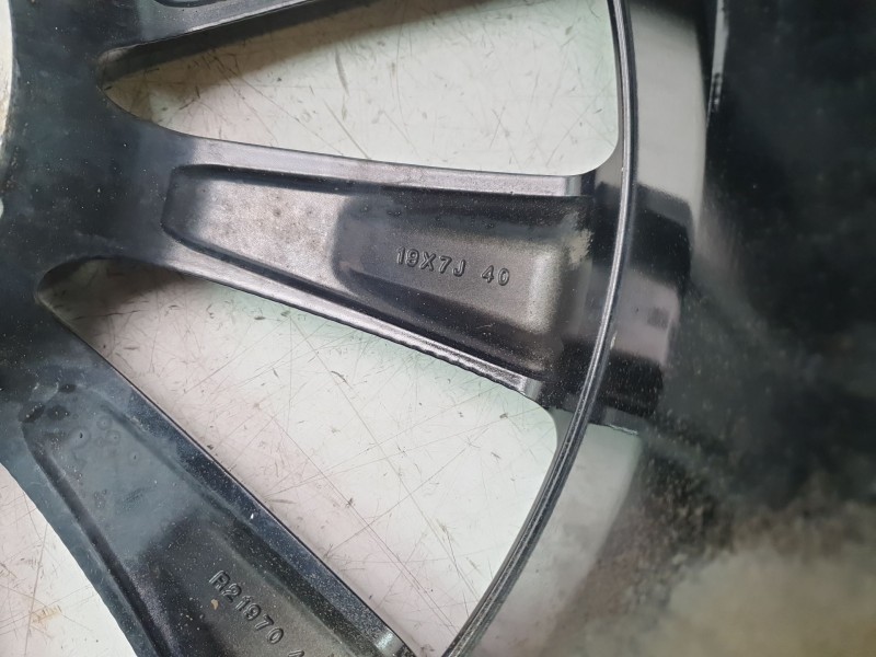 Recambio de llanta para nissan qashqai ii (j11, j11_) 1.3 dig-t referencia OEM IAM D0C00HV07A  