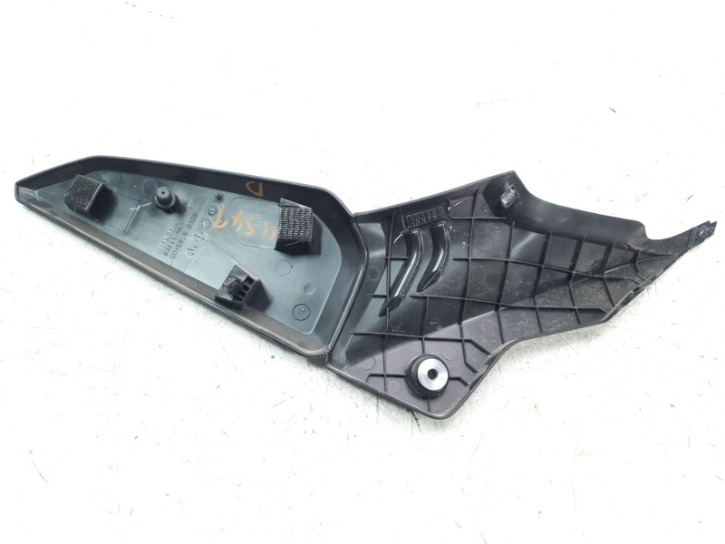 Recambio de moldura para honda cb 650r cb 650r referencia OEM IAM 83511MKYD500  
