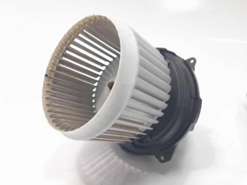 Recambio de ventilador calefaccion para dacia sandero iii expression referencia OEM IAM M01163606870  
