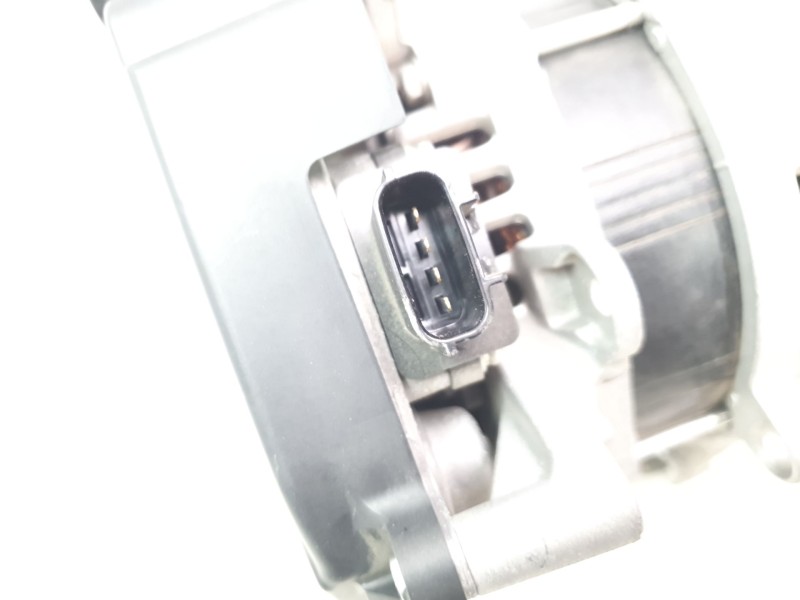 Recambio de alternador para mazda 3 berlina (bp) referencia OEM IAM C4TB5191A  