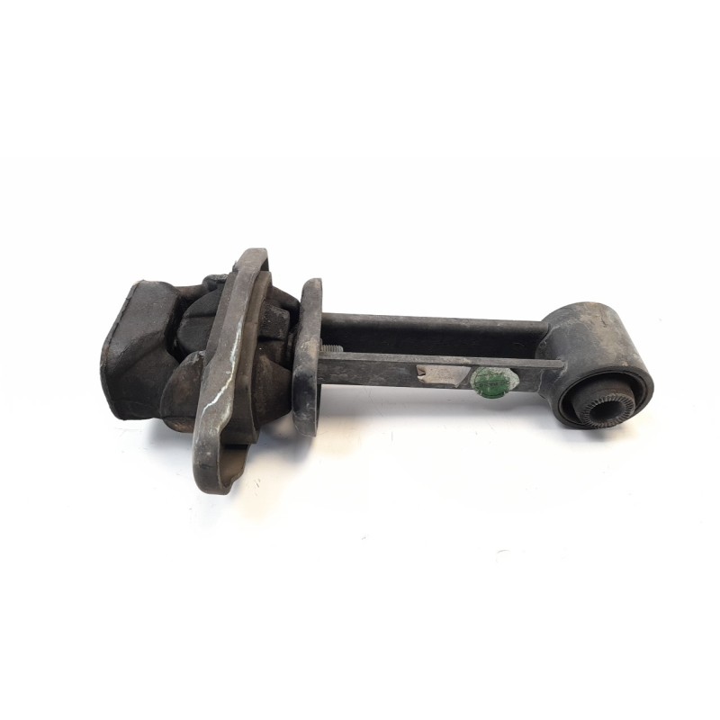 Recambio de soporte motor trasero para hyundai i20 1.2 16v cat referencia OEM IAM 21950C8000  