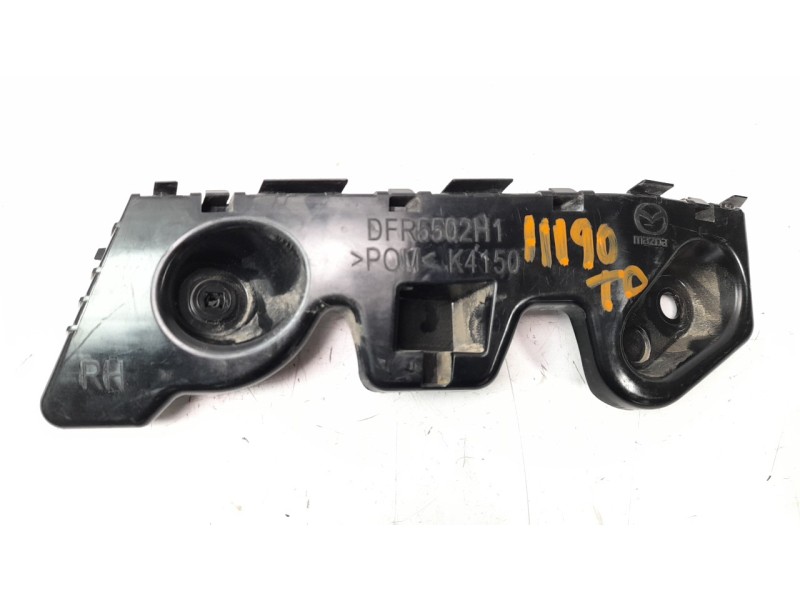 Recambio de moldura para mazda cx-30 referencia OEM IAM DFR5502H1  