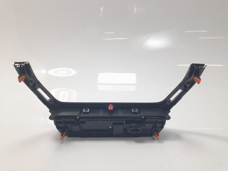 Recambio de mando climatizador para toyota corolla (e21) hybrid style referencia OEM IAM 5590002M50  