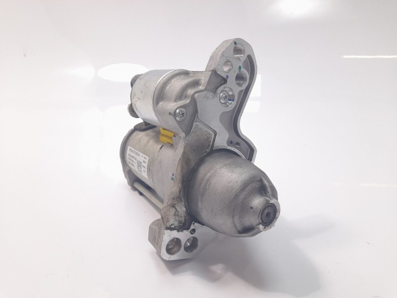 Recambio de motor arranque para dacia sandero iii expression referencia OEM IAM 233008820R ARF160141MC 