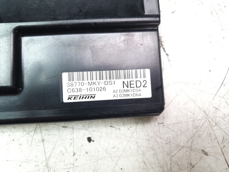 Recambio de conmutador de arranque para honda cb 650r referencia OEM IAM 35010MKND50  
