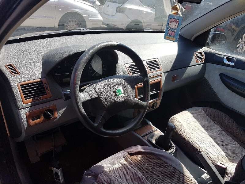 skoda fabia (6y2/6y3) del año 2000