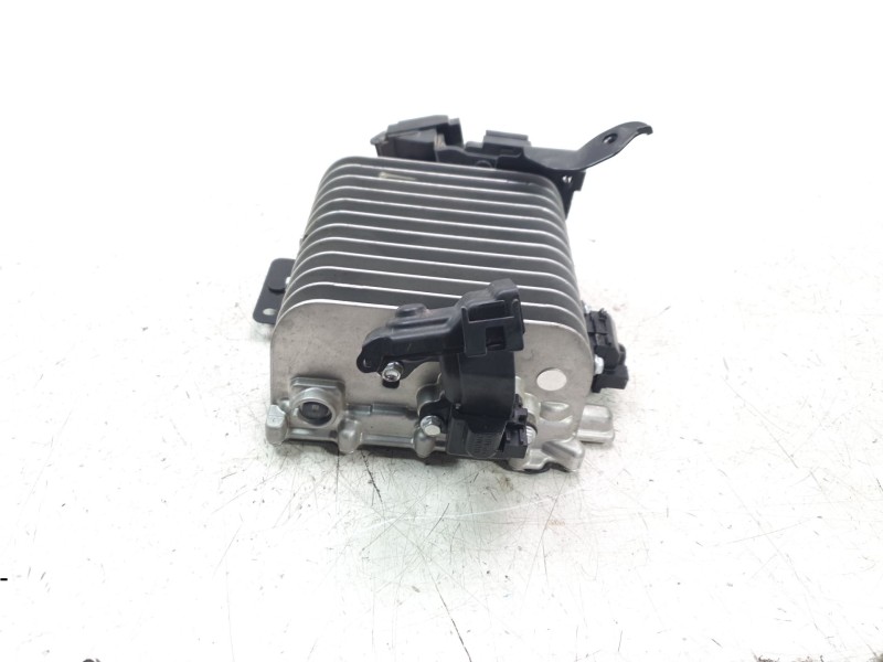 Recambio de inversor para mazda 3 berlina (bp) referencia OEM IAM BDMC67ZD3E  