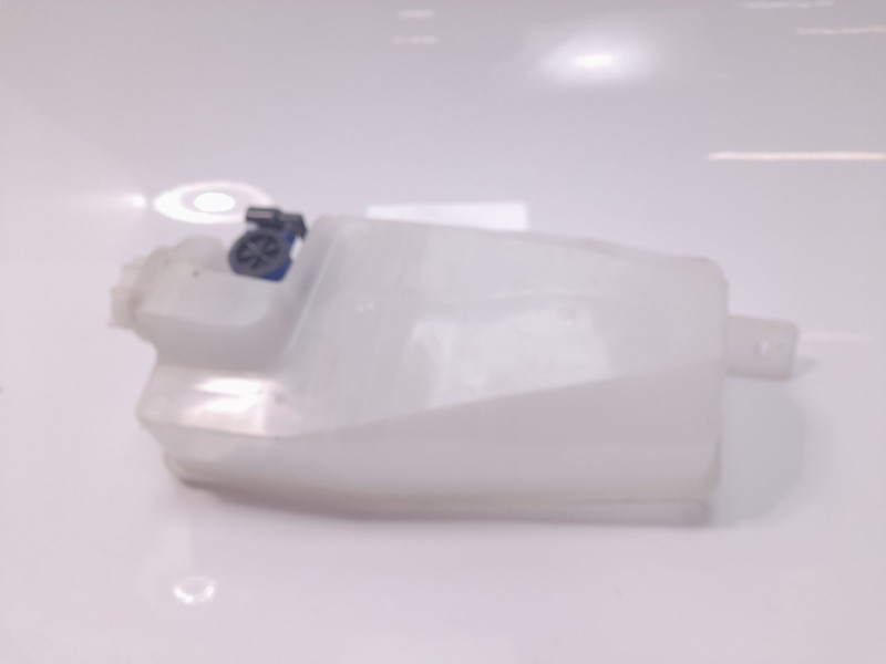 Recambio de deposito limpia para dacia sandero iii expression referencia OEM IAM 289105693R  