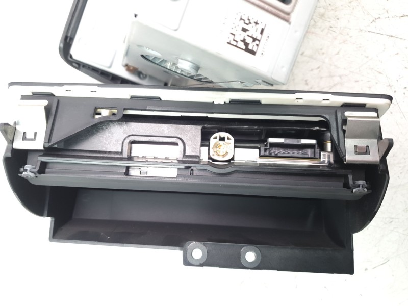 Recambio de sistema navegacion gps para audi a1 (8x) ambition referencia OEM IAM 8X0035193E 8X0035666F 