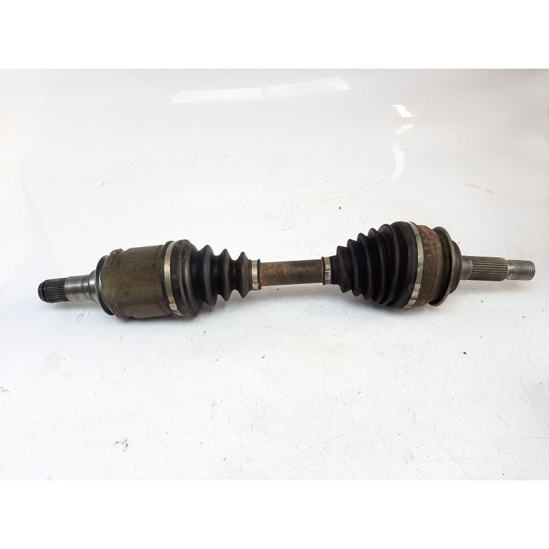 Recambio de transmision delantera izquierda para toyota hilux vii pick-up (_n1_, _n2_, _n3_) 2.5 d-4d 4wd (kun25_) referencia OE