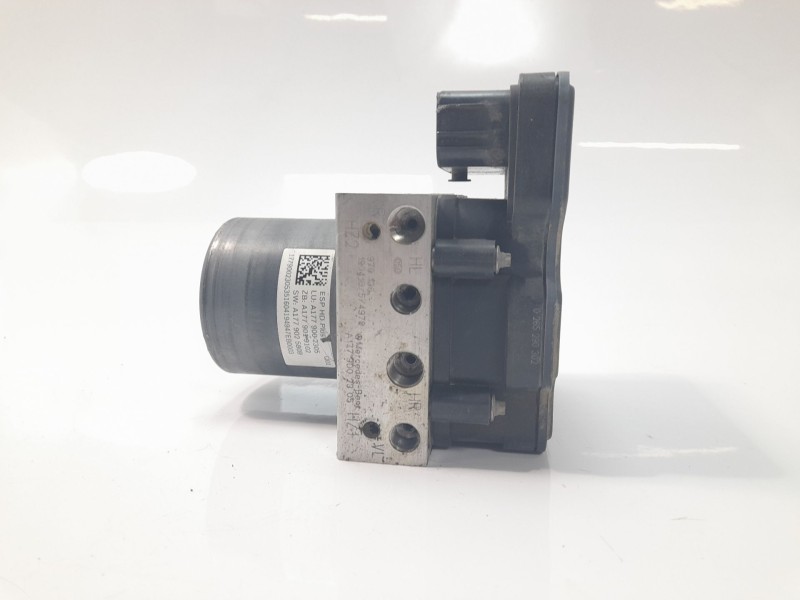 Recambio de abs para mercedes-benz cla-klasse (bm 118) 1.3 cat referencia OEM IAM A1779002305  