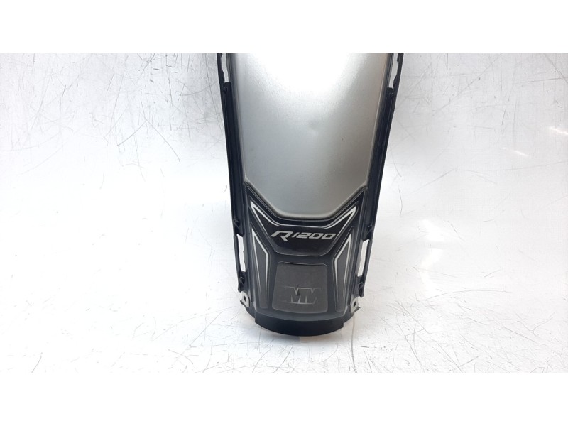 Recambio de moldura para bmw r 1200 r r 1200 r referencia OEM IAM 46638544349  