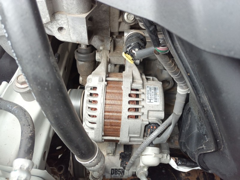 Recambio de alternador para mazda cx-3 (dk) 2.0 skyactiv-g referencia OEM IAM   
